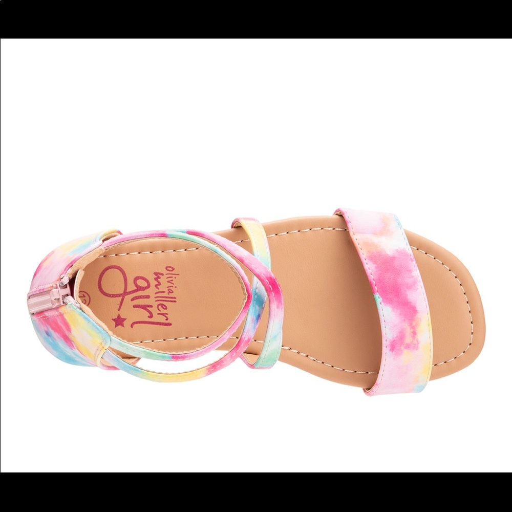 ๐พHP๐พ GIRLS' OLIVIA MILLER Girls Color Ensemble Sandal
NWOT Size 13 - Picture 10 of 11